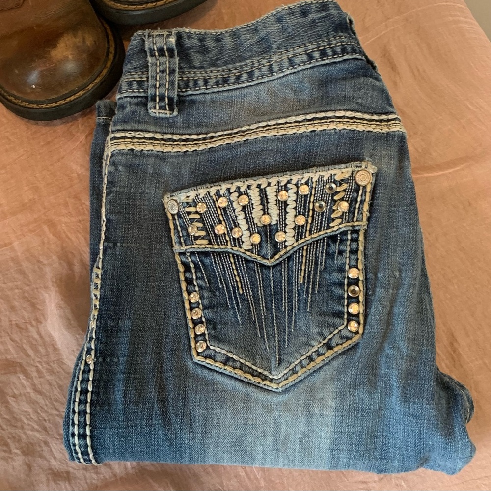 👖SALE💰 🤠 Rock & Roll Cowgirl Bootcut Jeans - Picture 4 of 16